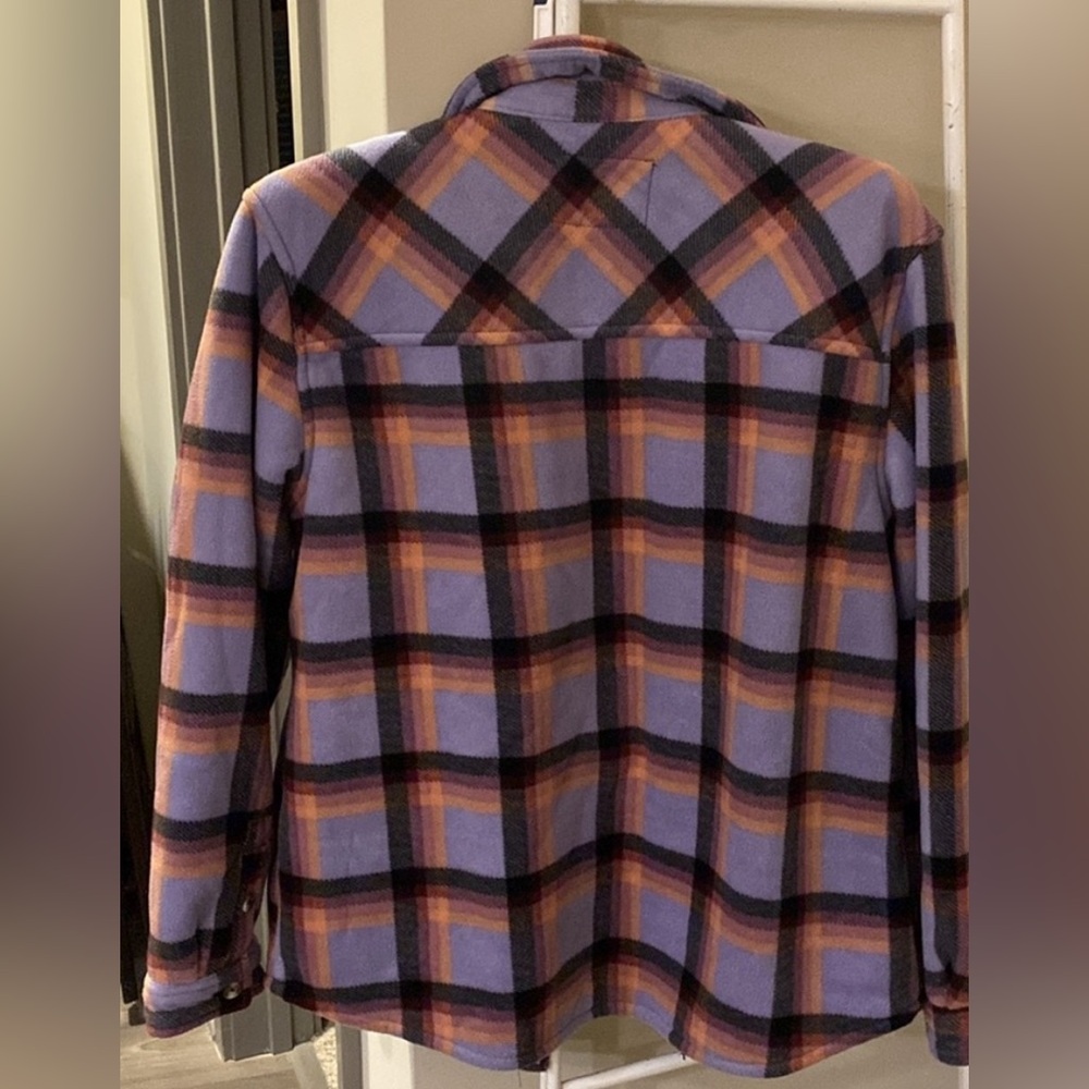 NWOT SAGE LADIES SHERPA PLAID BUTTON DOWN SHACKET SIZE LARGE - Picture 5 of 9